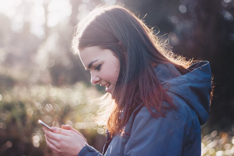 Cómo son las mujeres nacidas el 27 de Octubre: Personalidad y compatibilidad