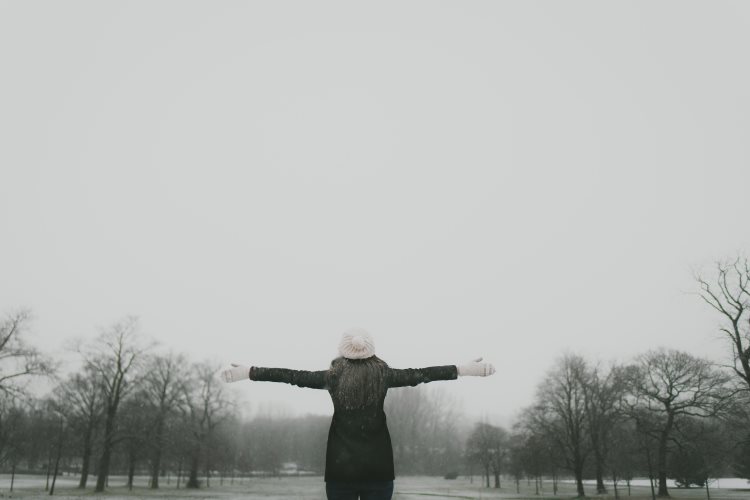 Una mujer de una gran belleza